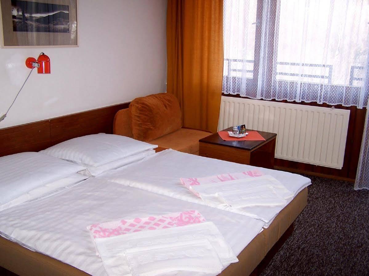 Hotel Sorea Hutnik Ii. Tatranská Lomnica Extérieur photo
