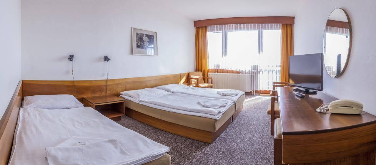 Hotel Sorea Hutnik Ii. Tatranská Lomnica Extérieur photo